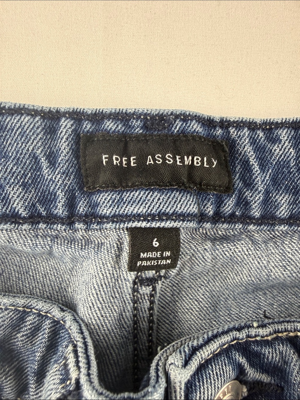 Free Assembly Super High Wide Leg Jeans Women's Size 6 - Picture 5 of 10